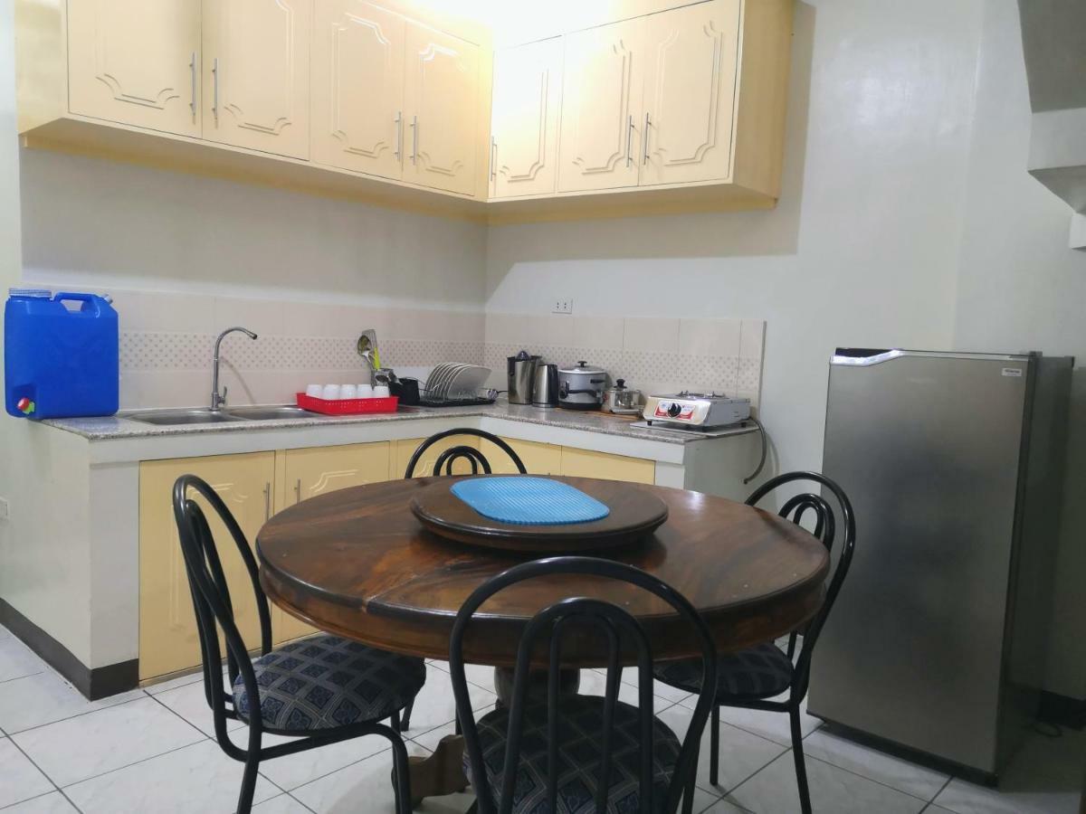 Jdl Residences Hostel 레가스피 외부 사진