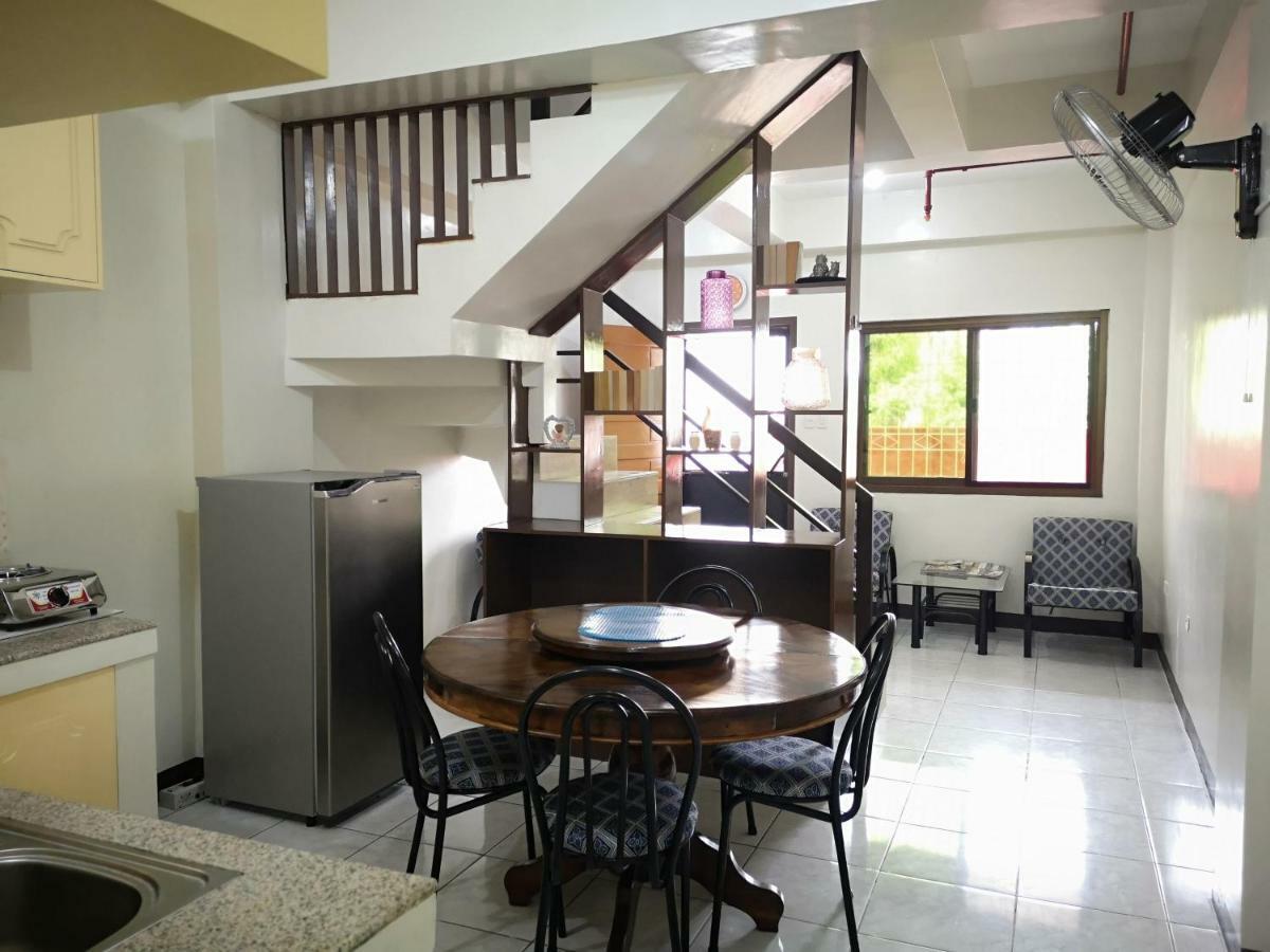 Jdl Residences Hostel 레가스피 외부 사진
